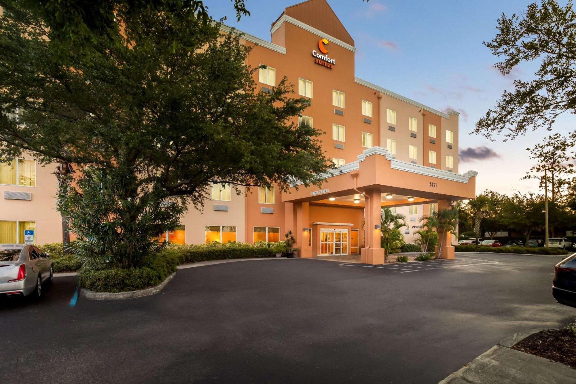 คอมฟอร์ต สวีท แทมป้า แอร์พอร์ต นอร์ท Hotel แทมปา ภายนอก รูปภาพ